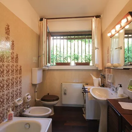 Appartmetno Olga - Sleeps 4 - Lake View Casa vacanze
